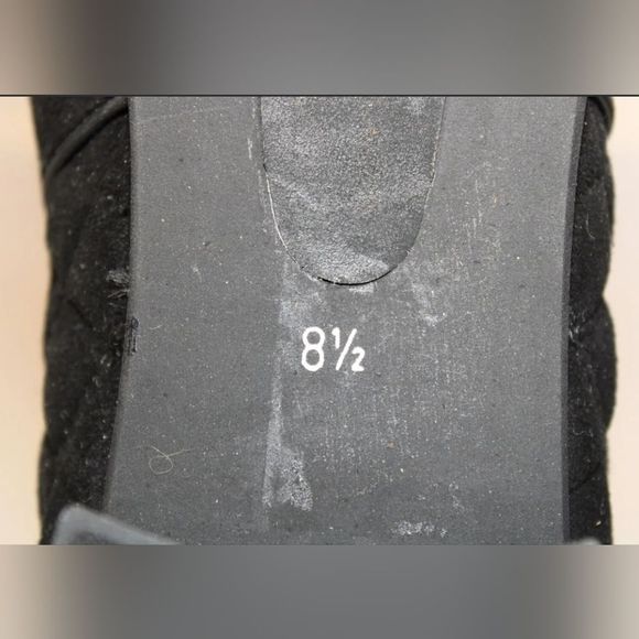 Aquatalia by Marvin K. 8.5 Suede Back Zip Chelsea Flat Ankle Boots - Picture 6 of 16